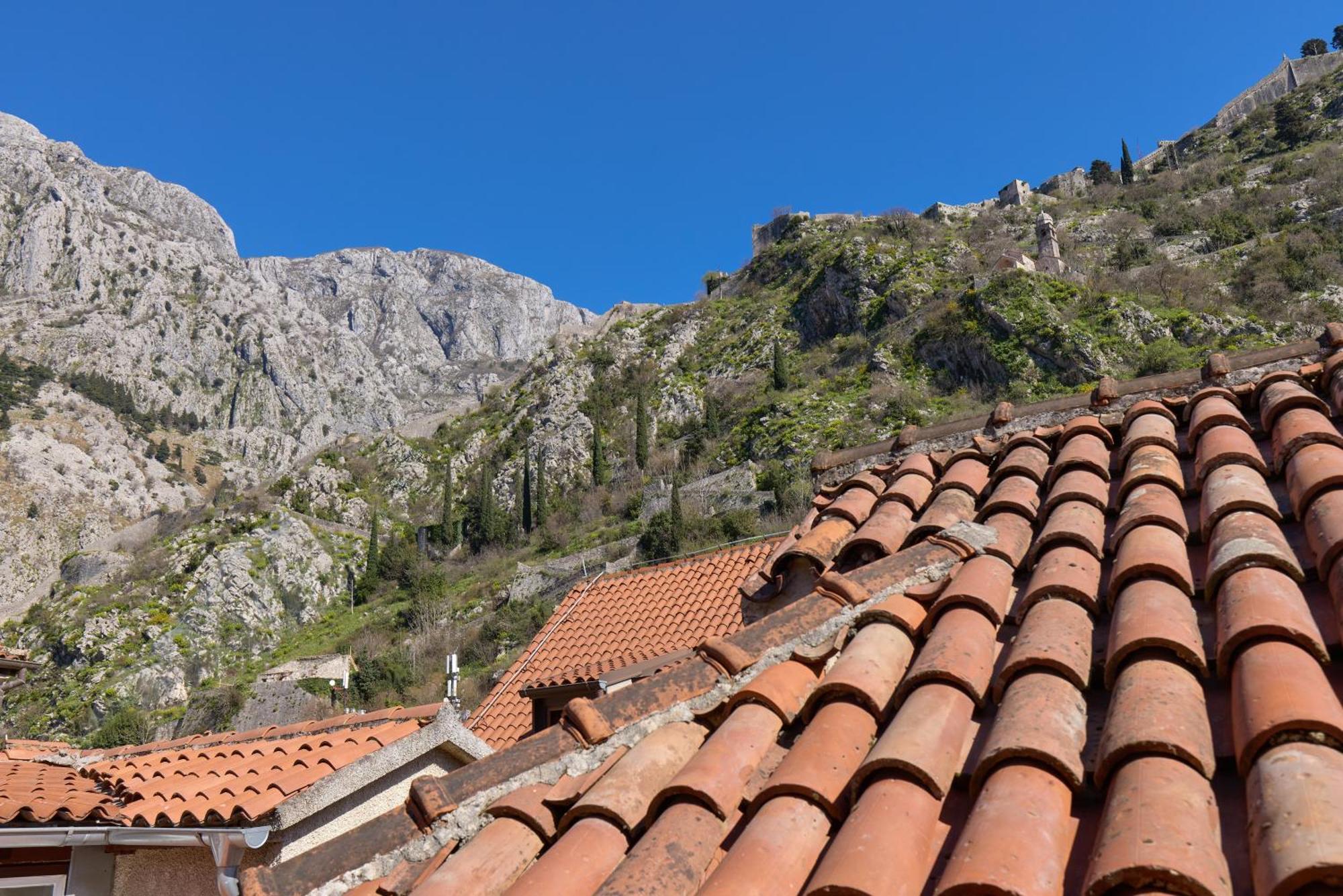 G-Apart Kotor Exteriör bild