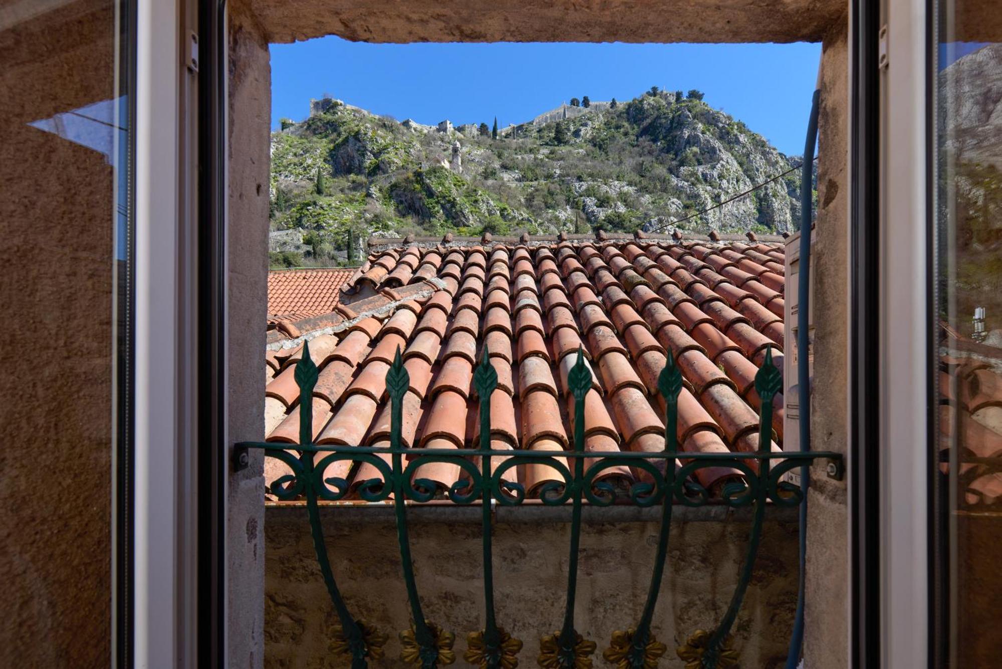 G-Apart Kotor Exteriör bild