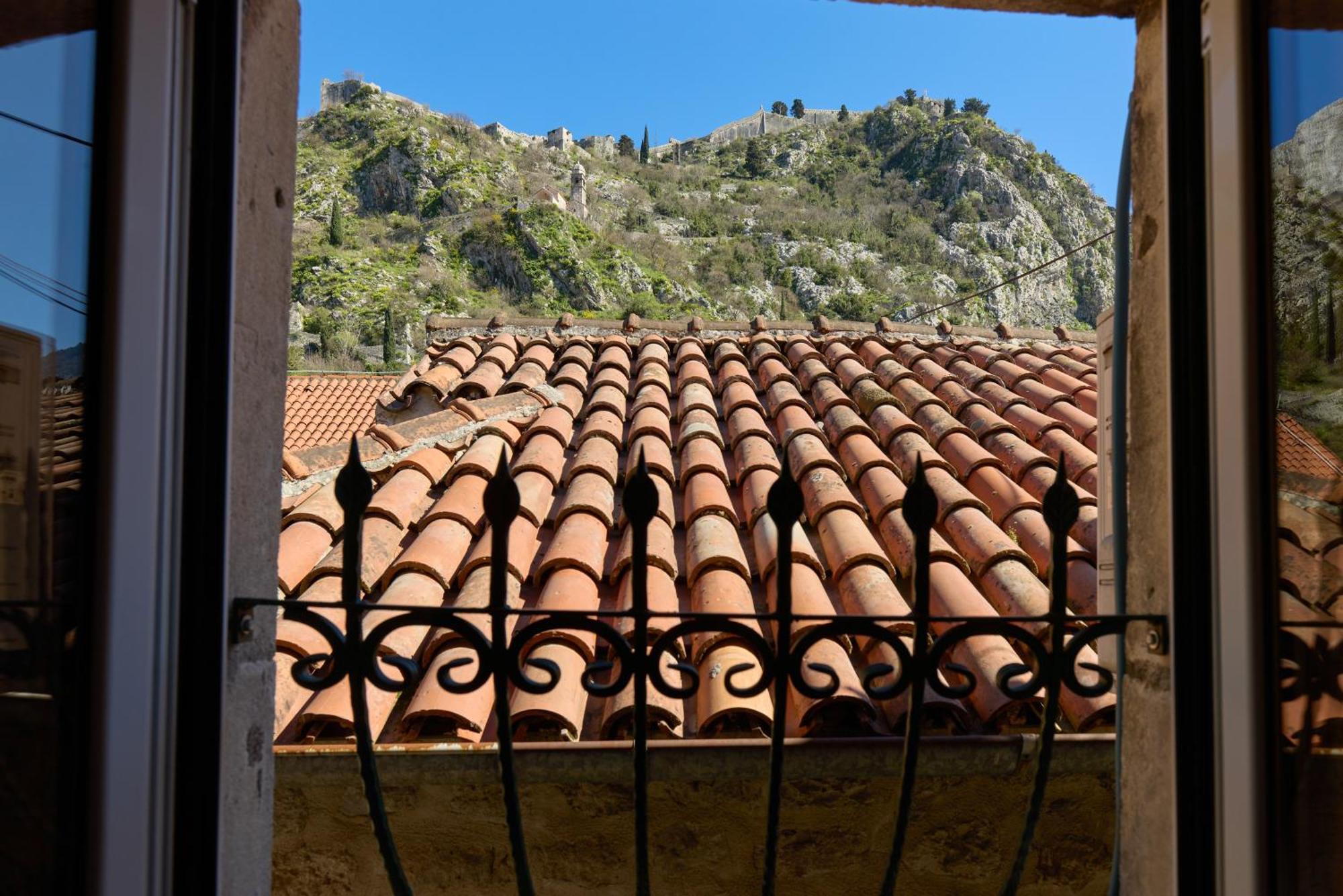 G-Apart Kotor Exteriör bild